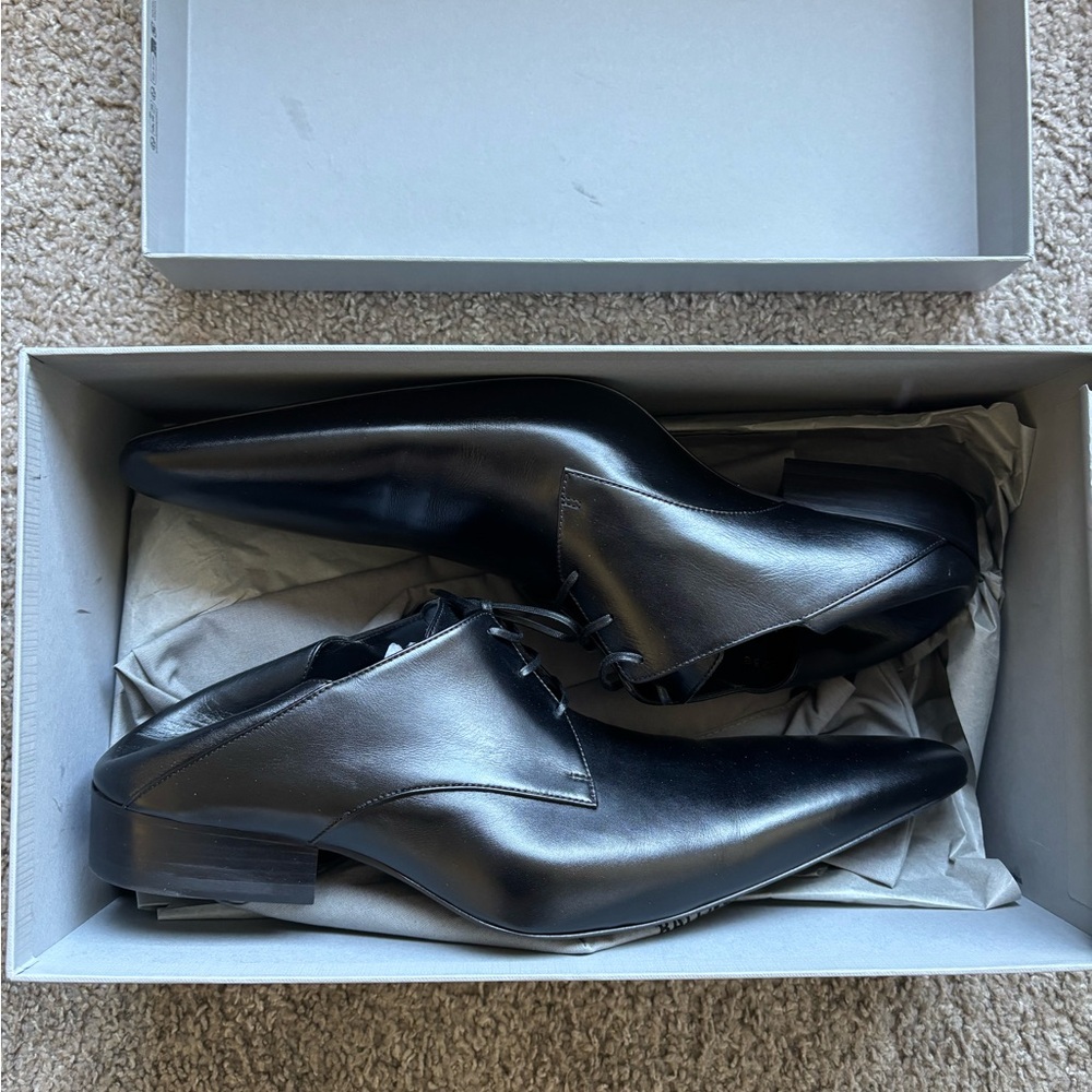 BALENCIAGA OPERA DERBY